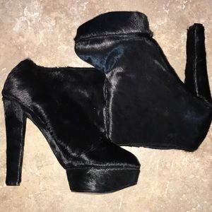 Senso Wilma Black Pony Calf Hair Platform Booties